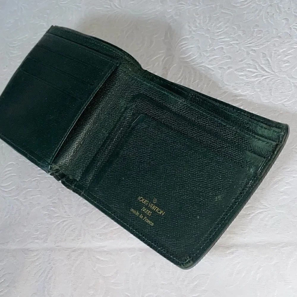 Authentic Men’s Louis Vuitton Green Leather Wallet